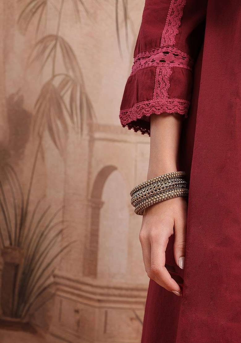 Red Solid Blended Kurta Set - Indya