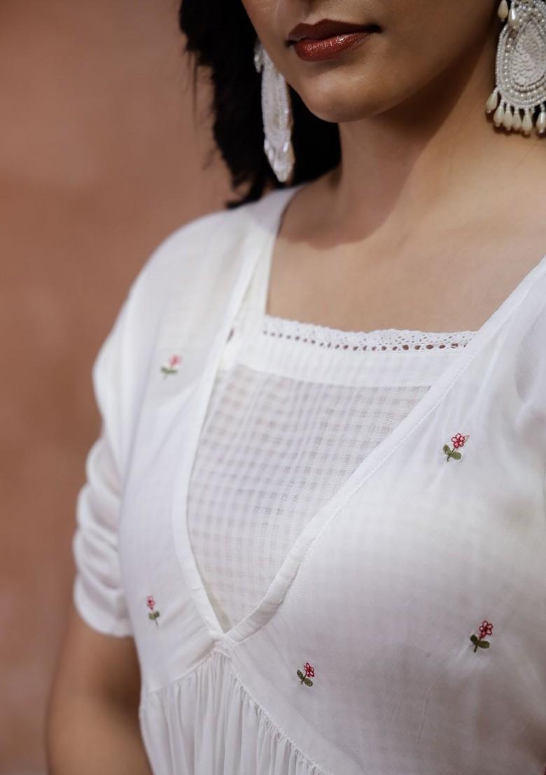 Off White Embroidered Blended Kurta Set - Indya