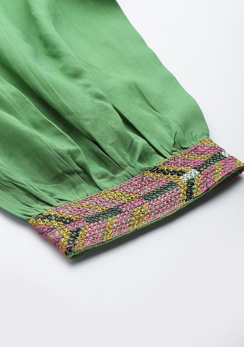 Green Thread Work Blended Kurta Set - Indya