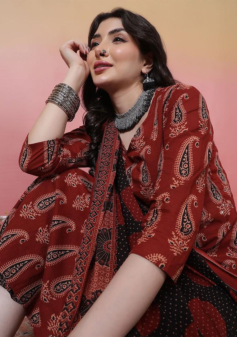 Maroon Printed Blended Kurta Set - Indya