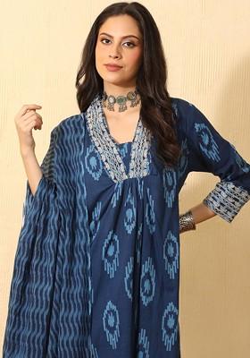 Navy Blue Printed Blended Kurta Set