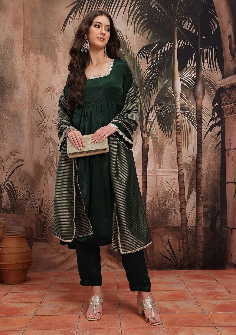 Green Solid Blended Kurta Set - Indya