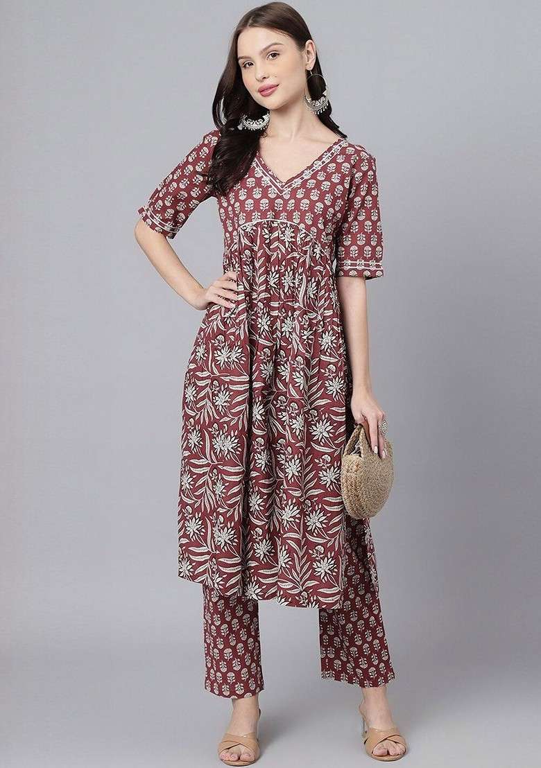 Maroon Printed Blended Kurta Set - Indya