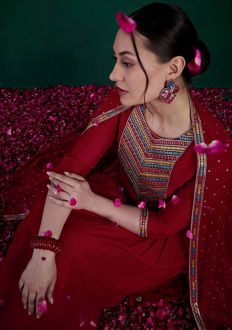 Red Embroidered Blended Kurta Set - Indya