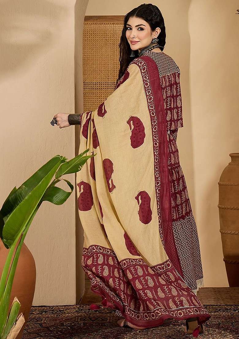 Maroon Printed Blended Kurta Set - Indya
