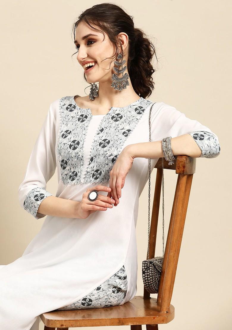 White Yoke Design Blended Kurta Set