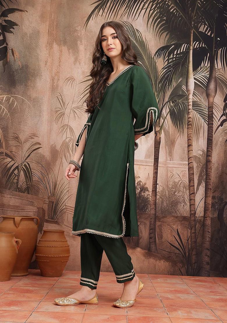 Green Solid Blended Kurta Set - Indya