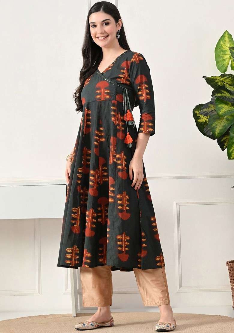 Green Printed Blended Kurta Set - Indya