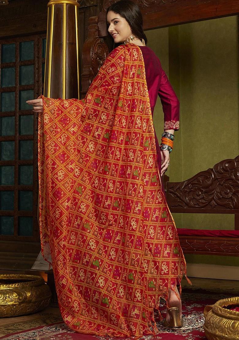 Magenta Embroidered Blended Kurta Set - Indya