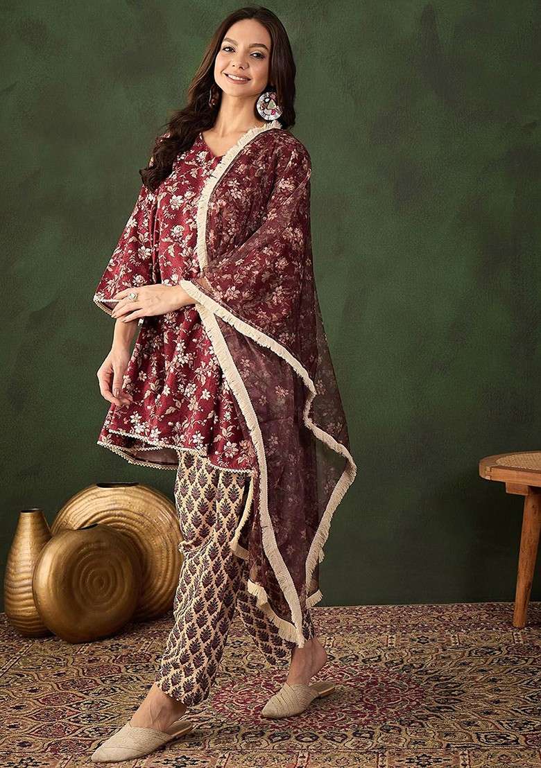 Maroon Printed Blended Kurta Set - Indya