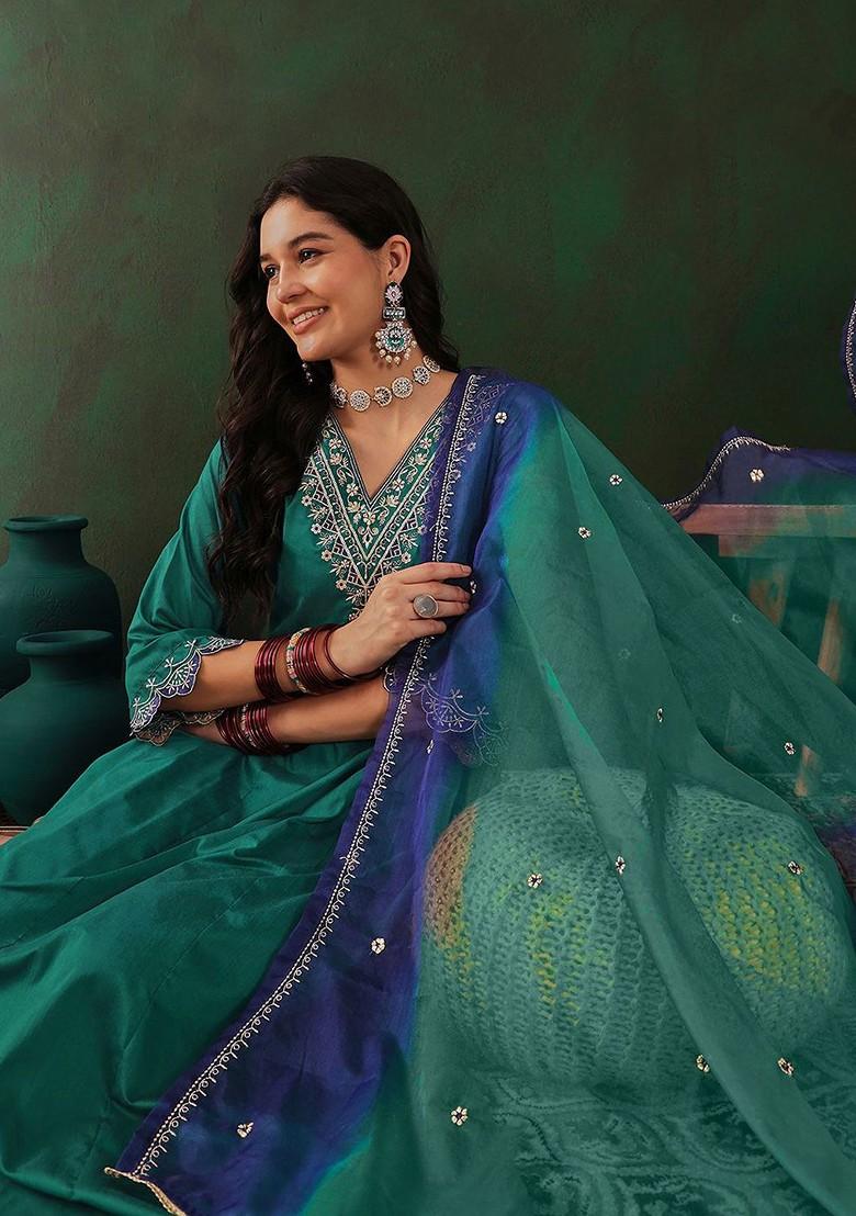 Green Embroidered Blended Kurta Set - Indya