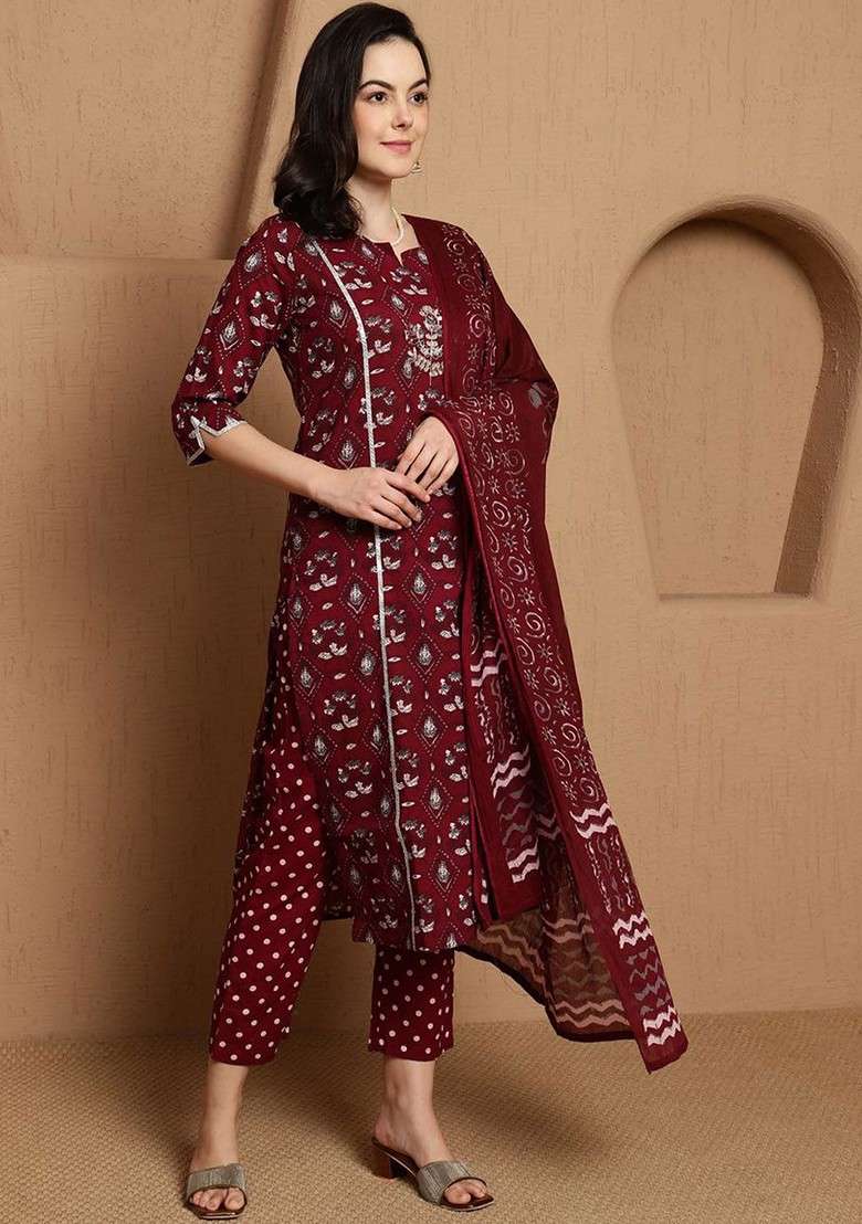 Maroon Printed Blended Kurta Set - Indya