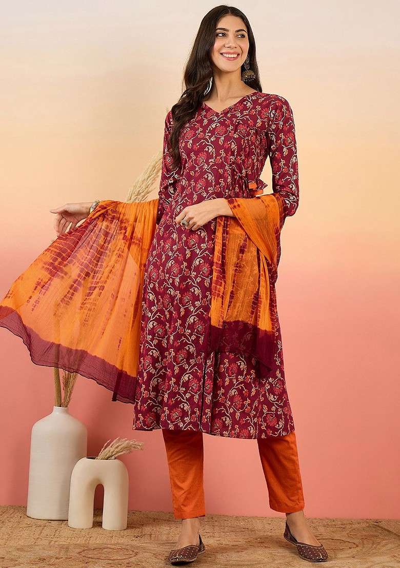Maroon Printed Blended Kurta Set - Indya