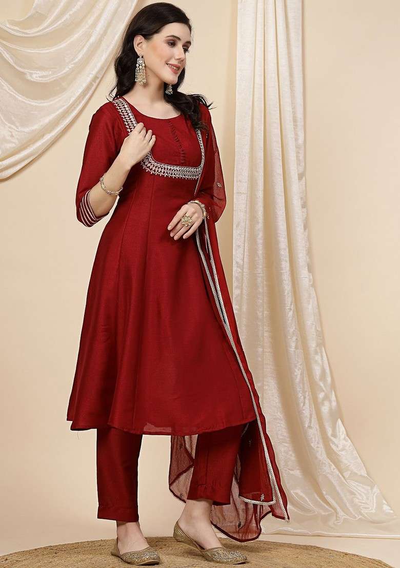 Maroon Embroidered Blended Kurta Set - Indya