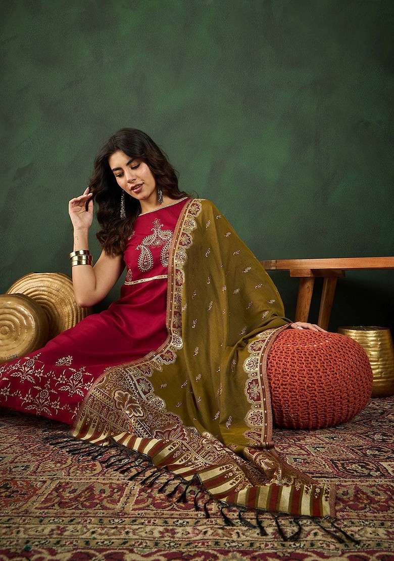 Maroon Printed Blended Kurta Set - Indya