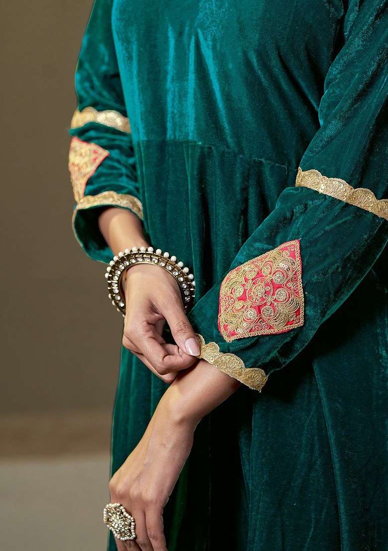 Teal Embroidered Blended Kurta Set - Indya