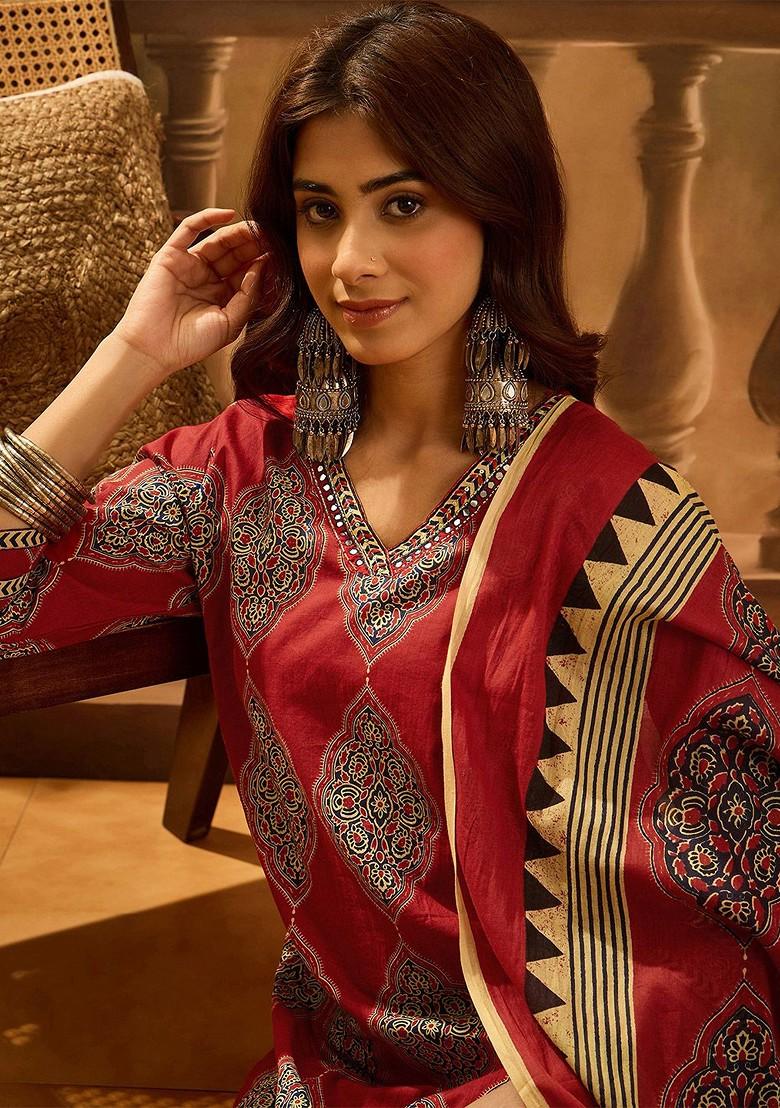 Maroon Printed Blended Kurta Set - Indya