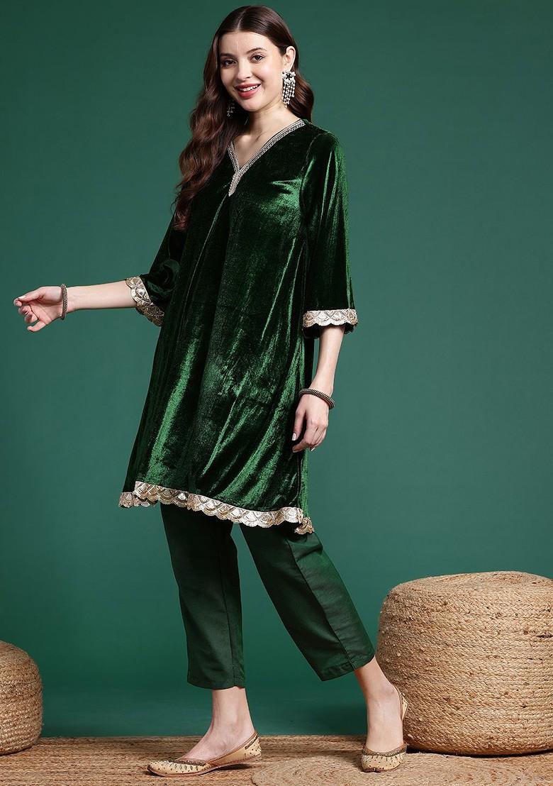Green Solid Blended Kurta Set