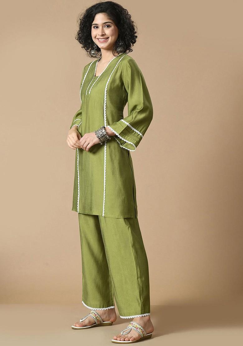 Green Embroidered Blended Kurta Set - Indya