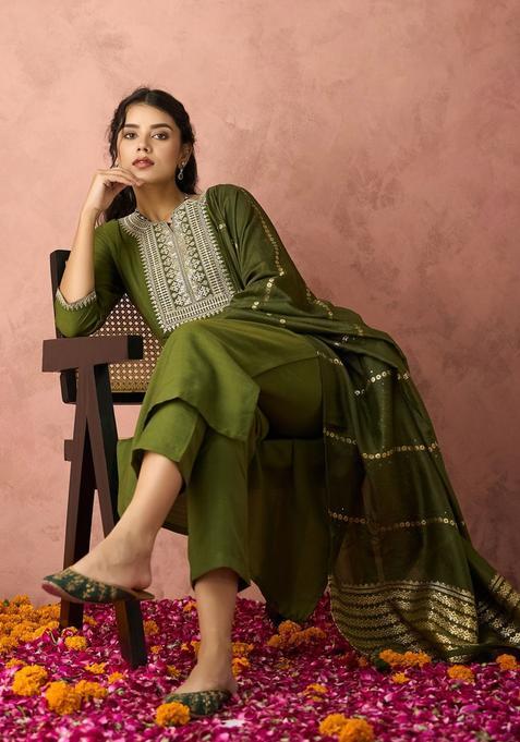 Green Embroidered Cotton Kurta Set — view on Indya