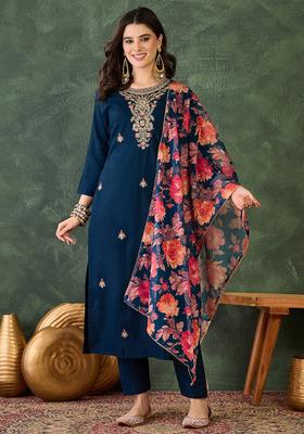Blue Embroidered Viscose Kurta Set