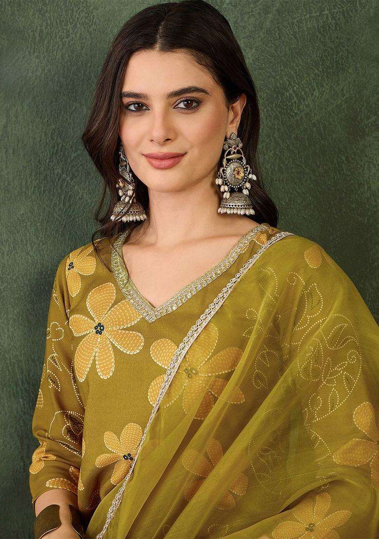 Yellow Embroidered Viscose Kurta Set - Indya