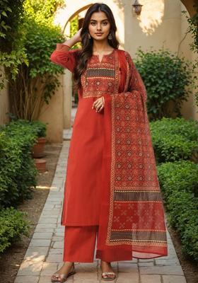 Maroon Solid Cotton Kurta Set