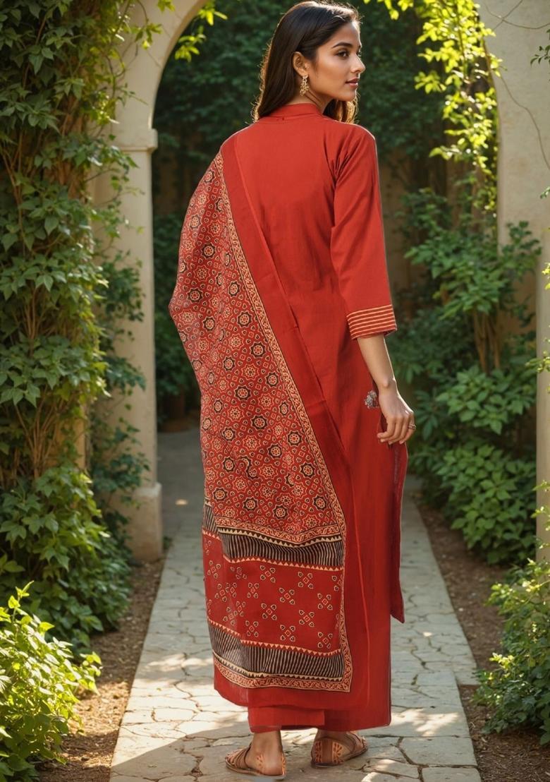 Maroon Solid Cotton Kurta Set - Indya