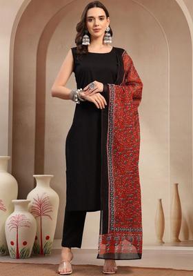 Black Solid Cotton Kurta Set