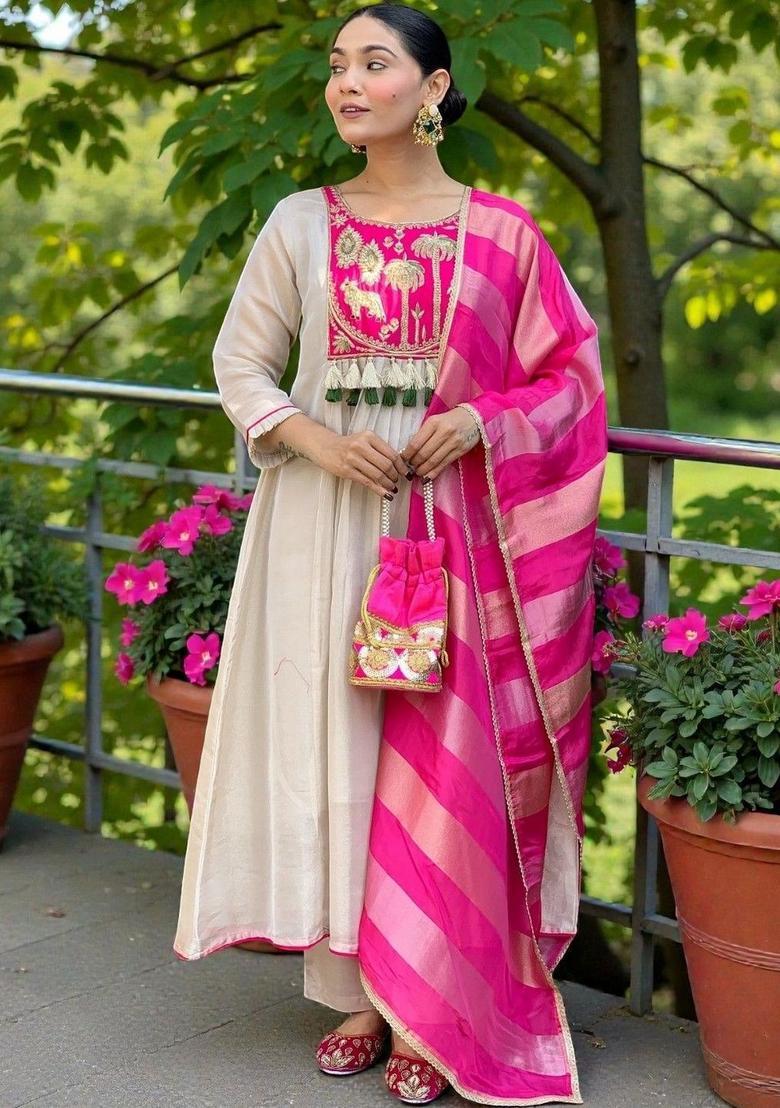White Embroidered Silk Kurta Set - Indya
