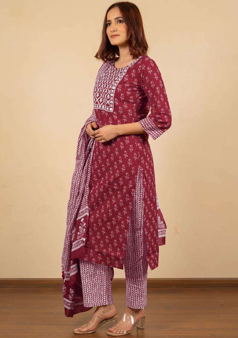 Maroon Printed Cotton Kurta Set - Indya