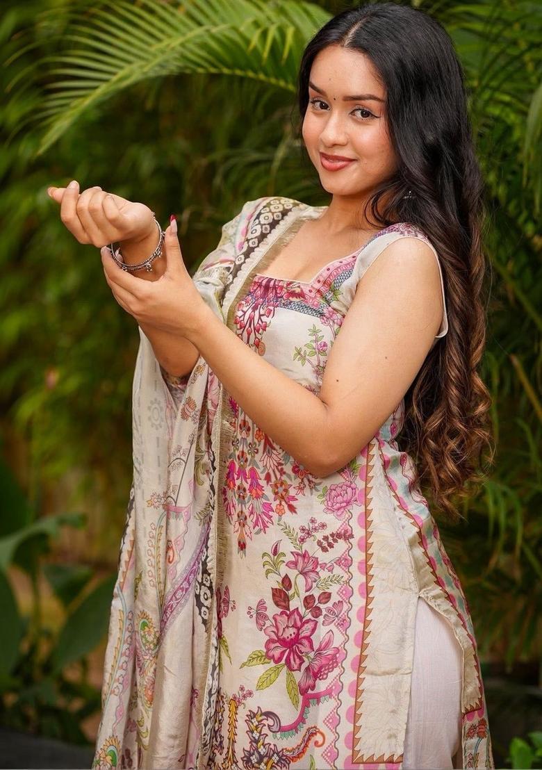 White Printed Crepe Kurta Set - Indya