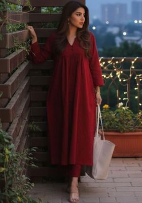 Maroon Solid Viscose Kurta Set