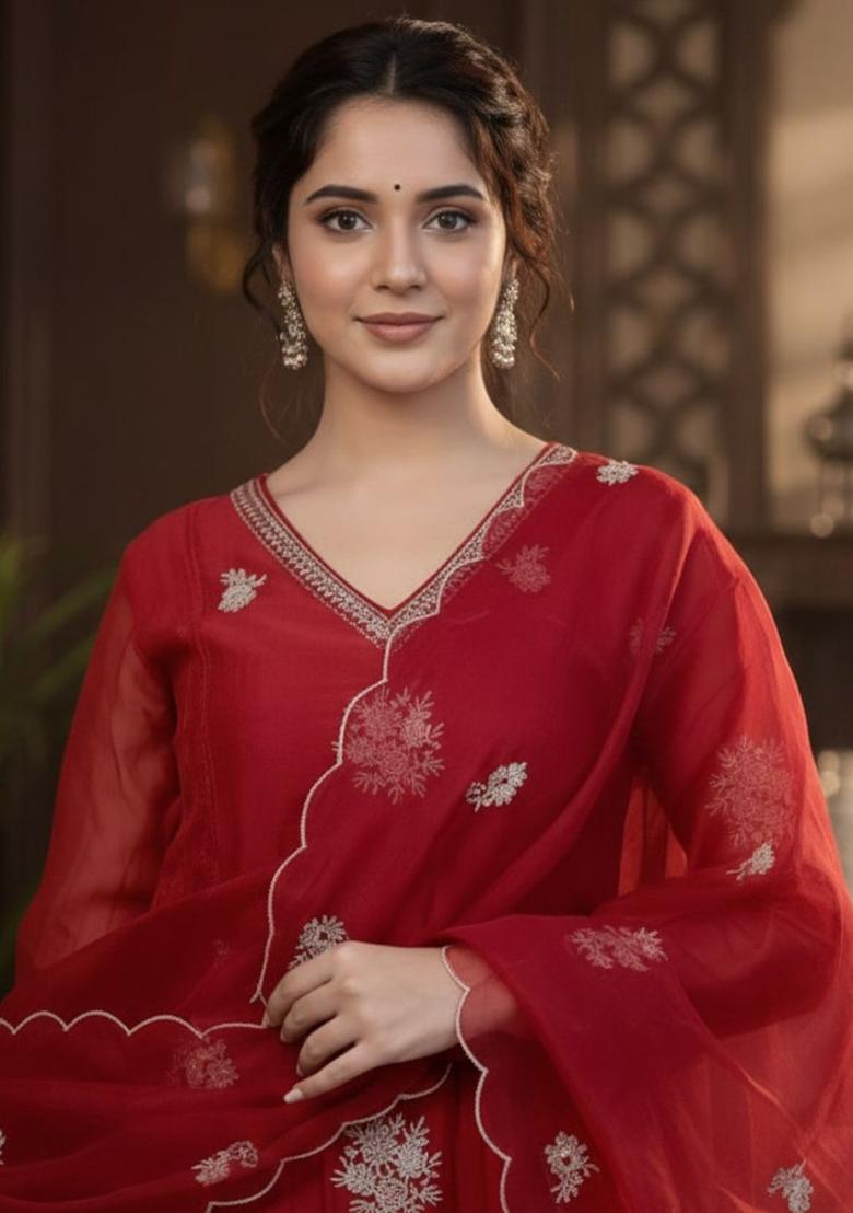 Red Embroidered Viscose Kurta Set - Indya