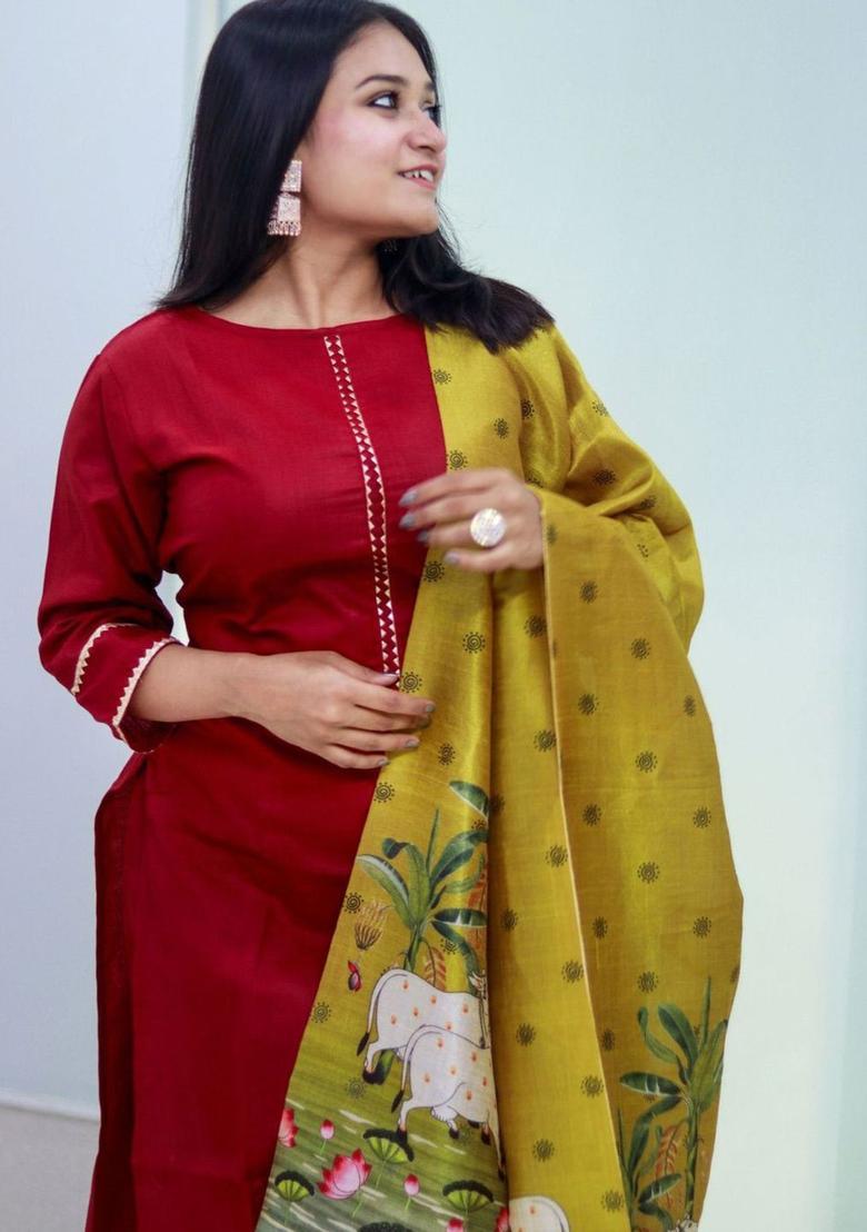 Red Solid Cotton Kurta Set - Indya