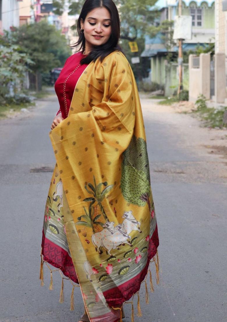 Red Solid Cotton Kurta Set - Indya