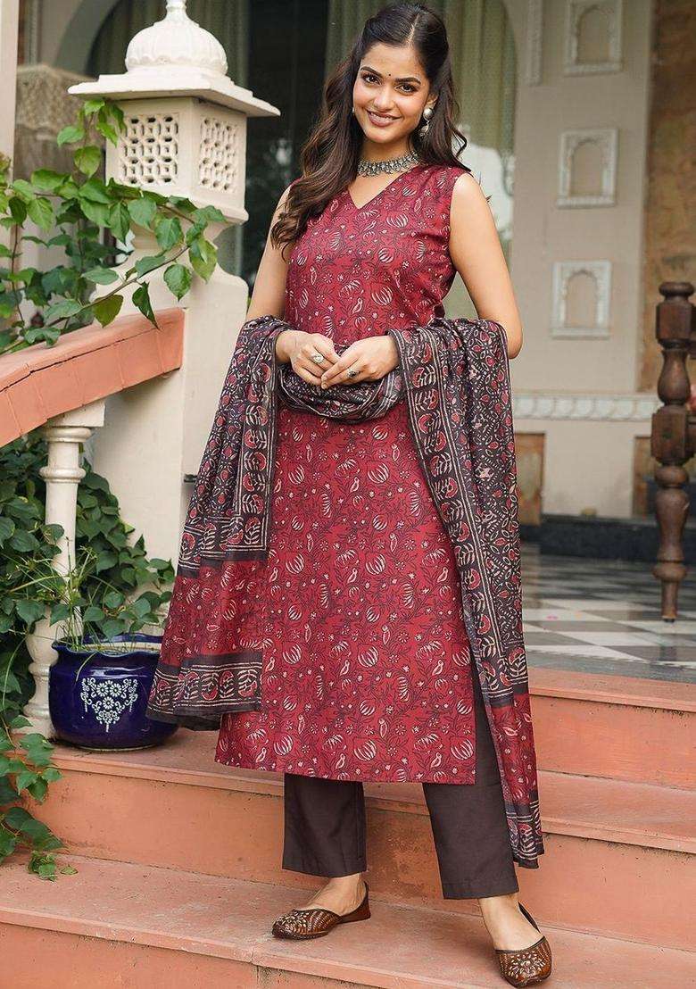 Maroon Printed Cotton Kurta Set - Indya