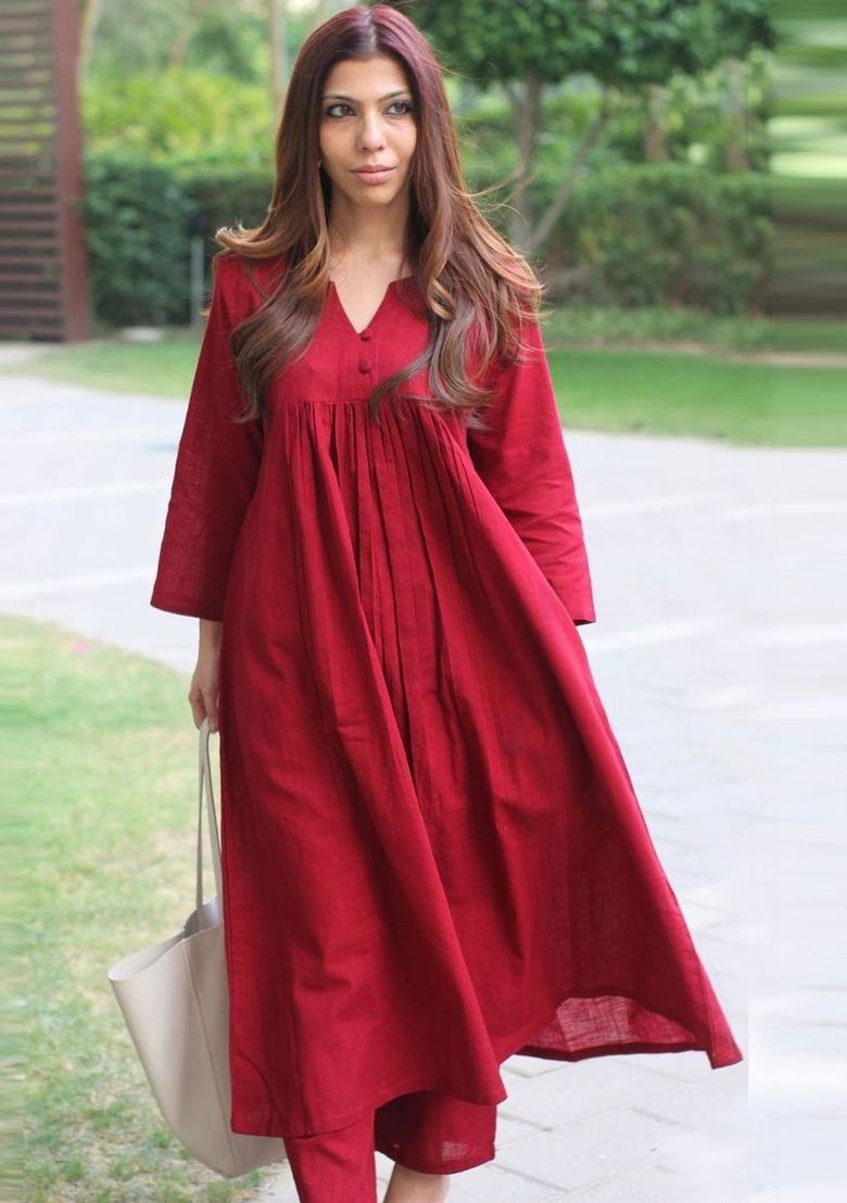 Maroon Solid Viscose Kurta Set - Indya
