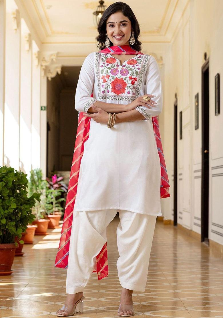 White Yoke Design Cotton Kurta Set - Indya