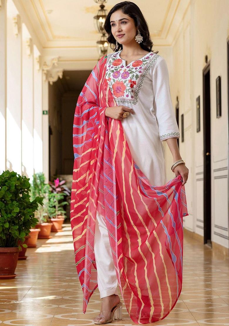 White Yoke Design Cotton Kurta Set - Indya