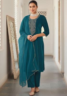 Green Embroidered Velvet Kurta Set