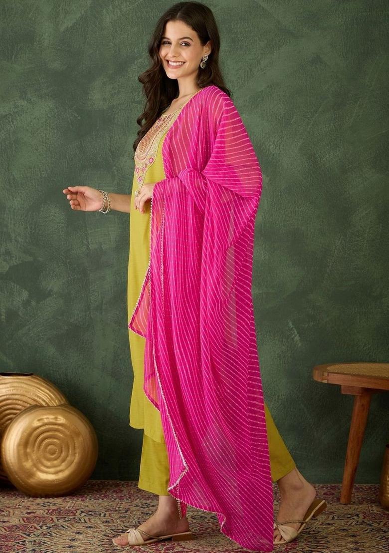 Green Embroidered Viscose Kurta Set - Indya