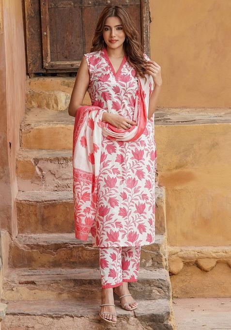 Red Printed Cotton Kurta Set — view on Indya