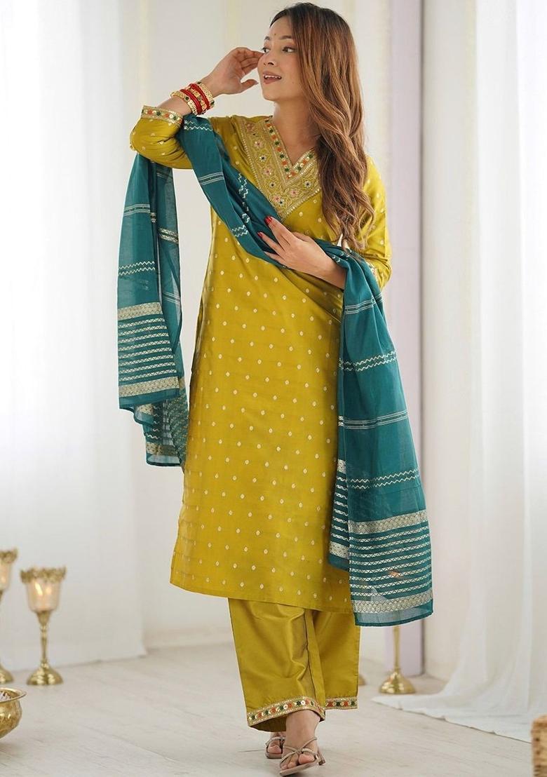 Green Self Design Silk Kurta Set - Indya