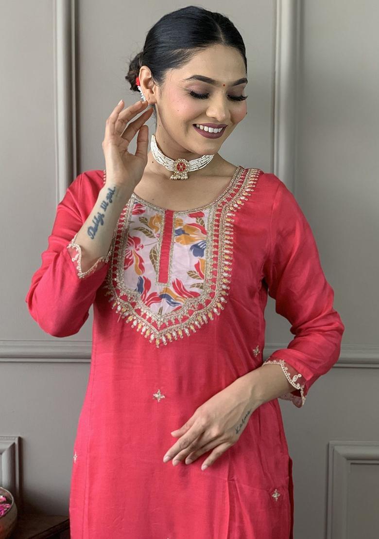 Red Embroidered Viscose Kurta Set - Indya
