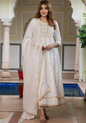 White Solid Cotton Kurta Set