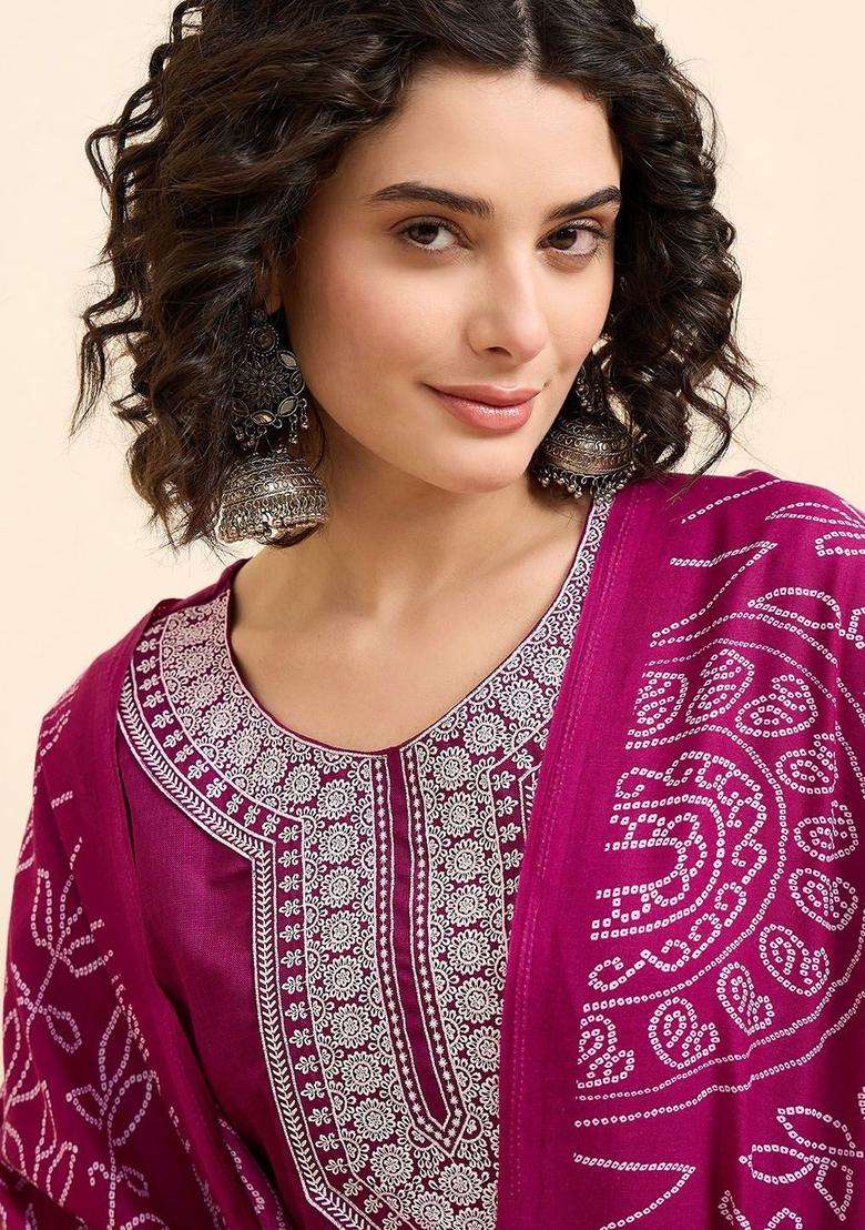Pink Embroidered Silk Kurta Set - Indya