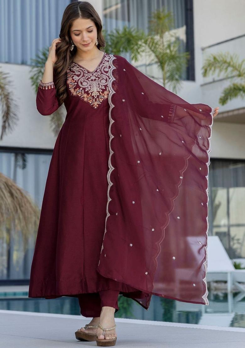 Maroon Embroidered Chinon Kurta Set - Indya