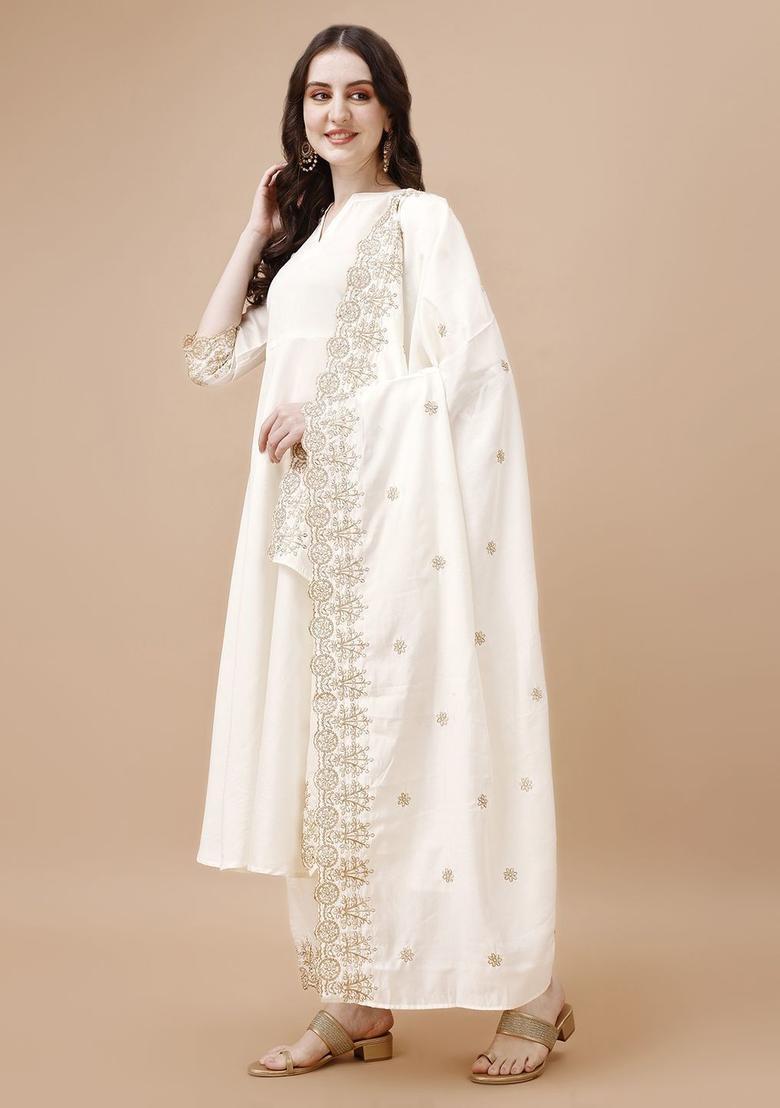 White Solid Silk Kurta Set - Indya