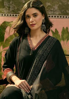 Black Solid Viscose Kurta Set